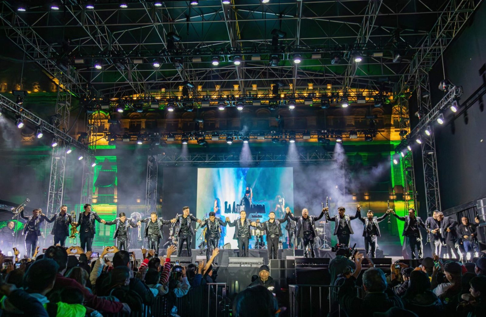 Arrolladora Banda El Limón