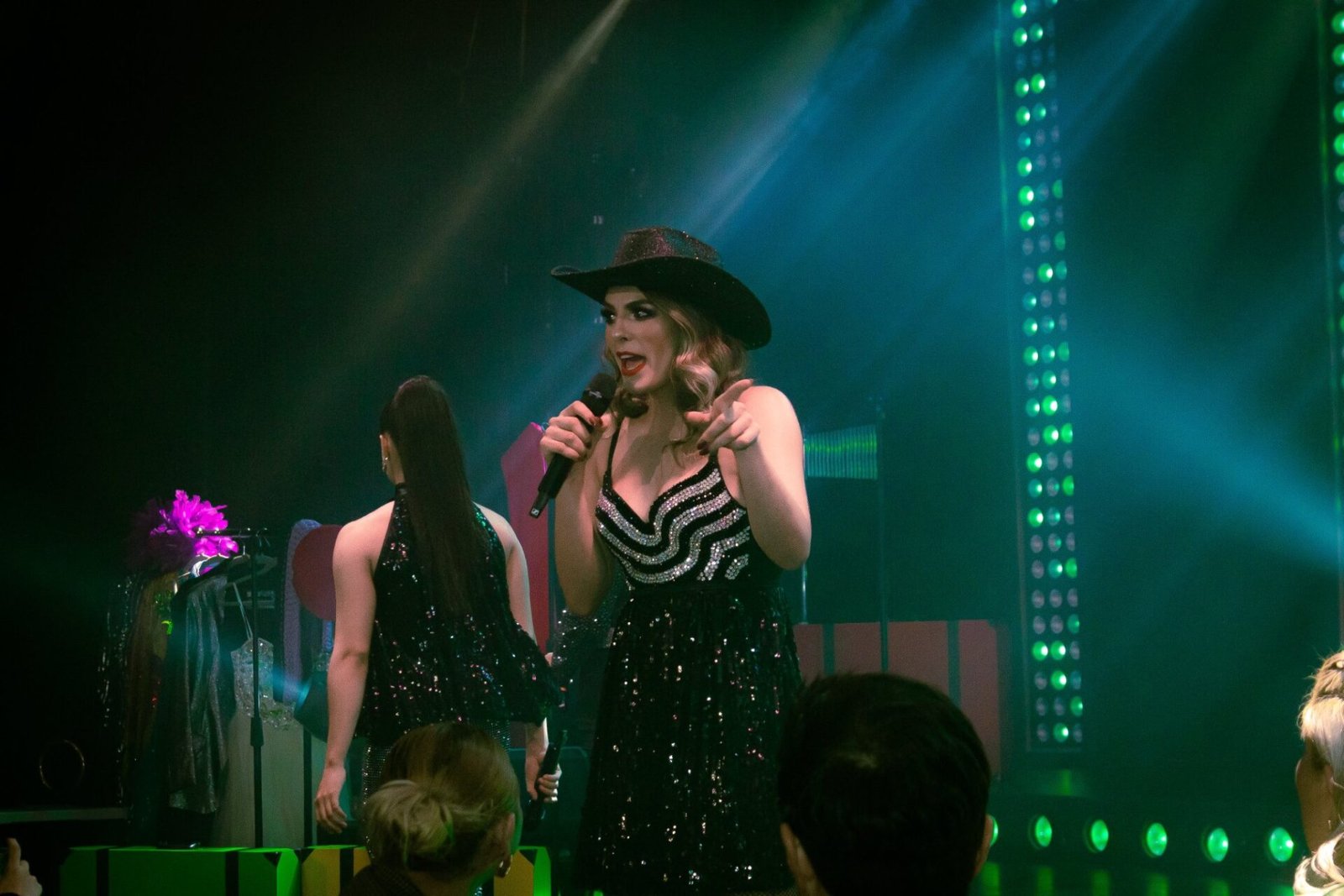Broadway a la carta