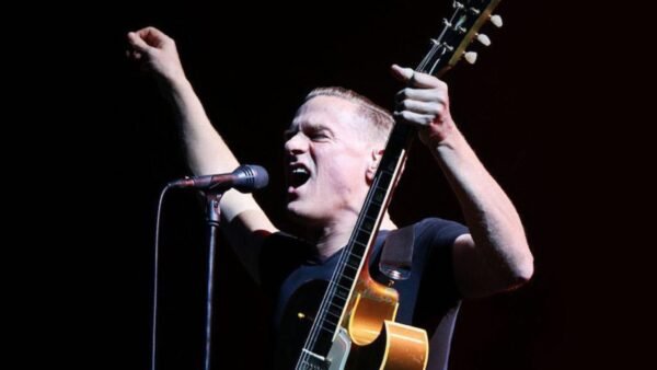 Bryan Adams