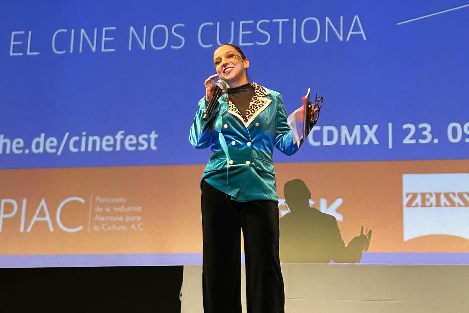 Ana Zamboni: “Nos gustan las historias que no pasan desapercibidas, que provocan diálogos y reflexión”
