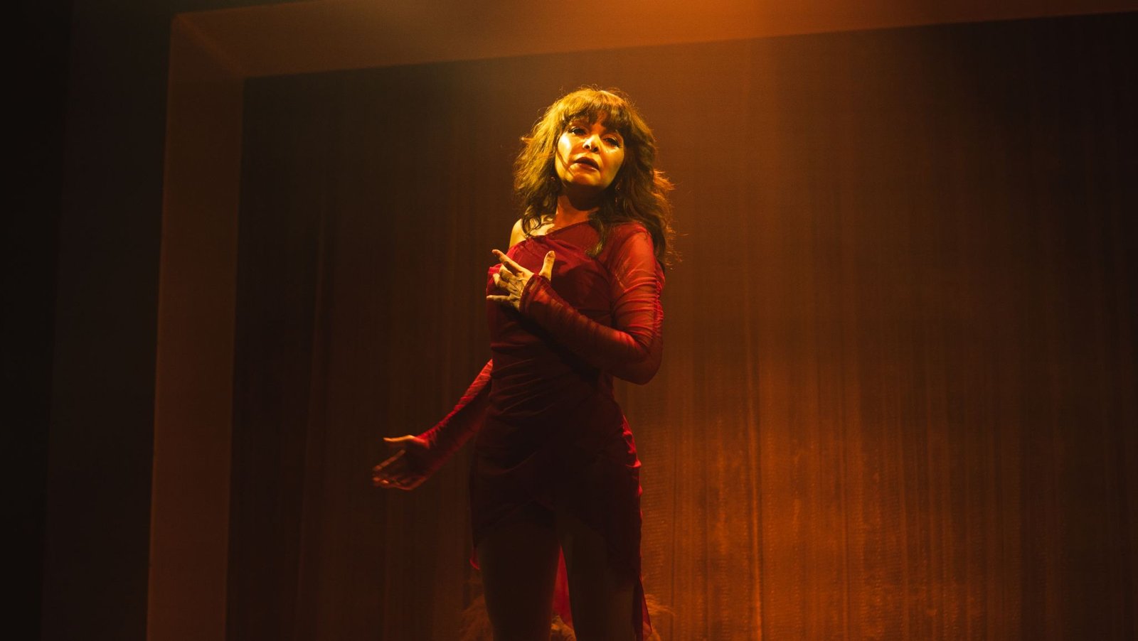 Itatí Cantoral desafía la historia y al machismo en el teatro: “Claro que Helena sería feminista”