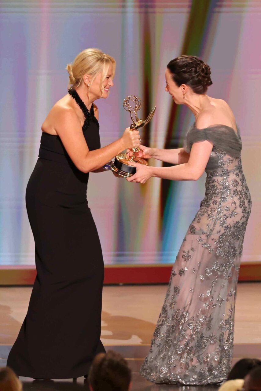 Kate O'Flynn gana Emmy