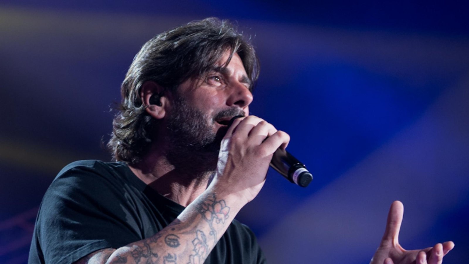 Melendi en el Auditorio Nacional: Una íntima celebración por sus 20 años de carrera 
