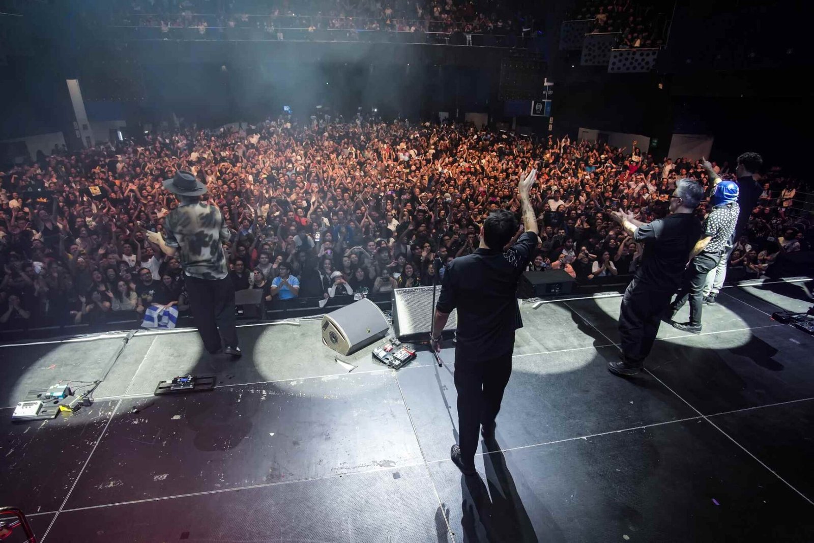 No Te Va a Gustar en el Pepsi Center 2026