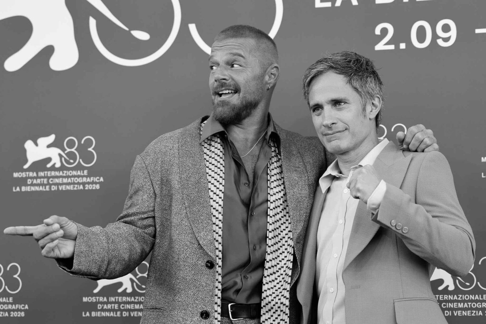 Gael García presenta Hombre al agua en Venecia