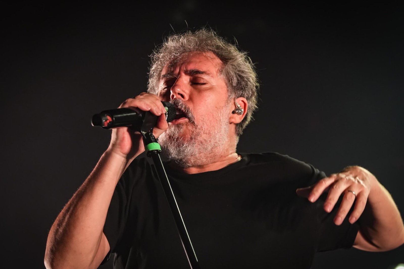 Iván Ferreiro en el Teatro Metropólitan