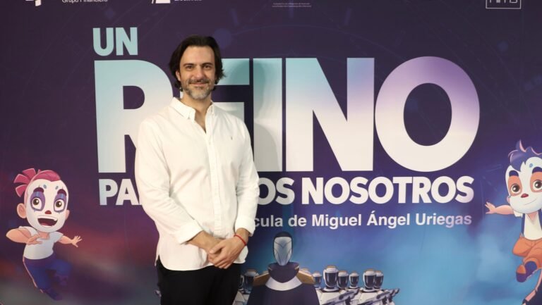 Miguel Ángel Uriegas estrena Un reino para todos nosotros