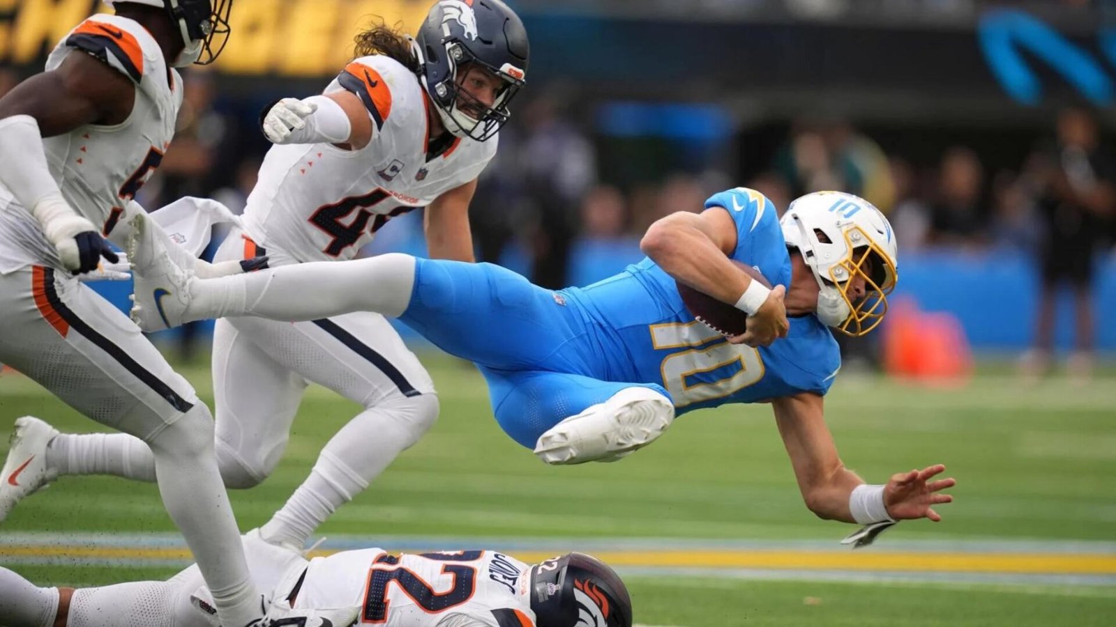 Semana 5 de la NFL por Clímax en Medio - Justin Herbert