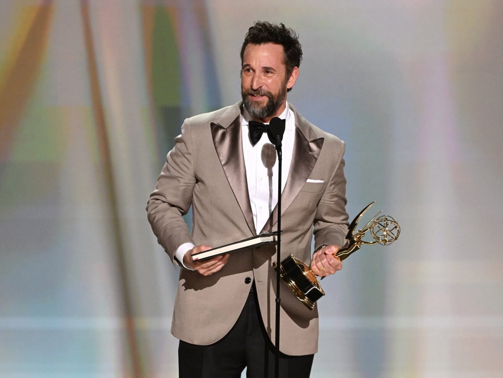 Noah Wyle en los Premios Emmy 2026