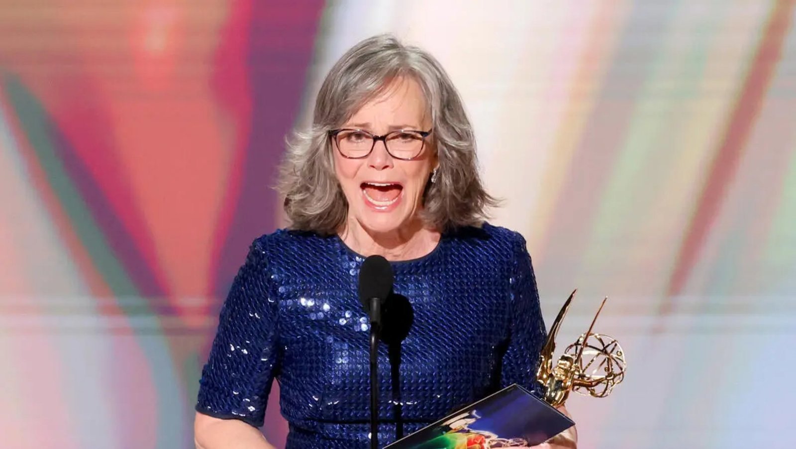 Sally Field ganó el Emmy a los 79 años y sacudió la gala con un vigoroso discurso político contra Trump