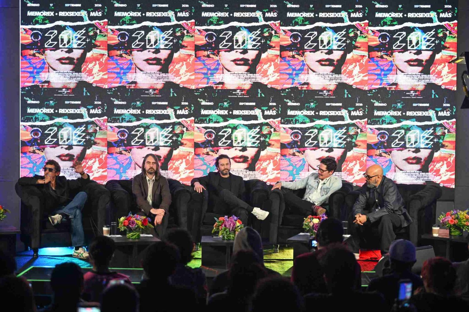 Zoé presenta Memorex + Rexsexex y Más
